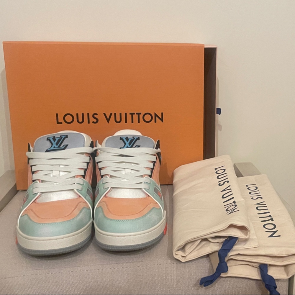 Louis Vuitton Trainer Sneakers (MENS)